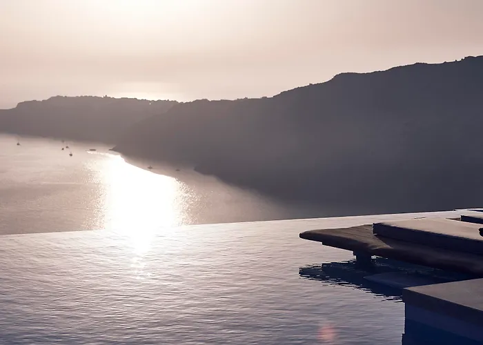 Cavo Tagoo Santorini Hotel