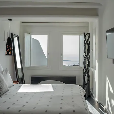 Cavo Tagoo Santorini מלון 5*