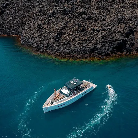 Cavo Tagoo Santorini