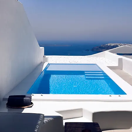Cavo Tagoo Santorini