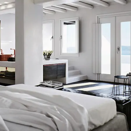 Cavo Tagoo Santorini מלון 5*