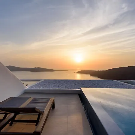 Cavo Tagoo Santorini אימרוביגלי