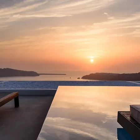 Cavo Tagoo Santorini מלון 5*
