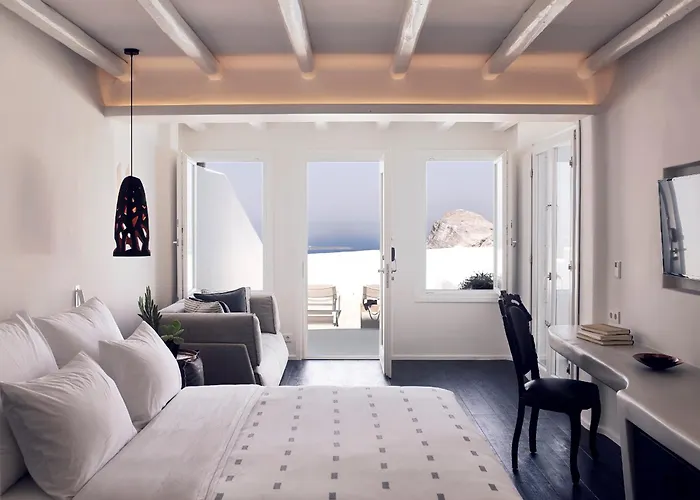 ホテル カーボ タグー サントリーニ