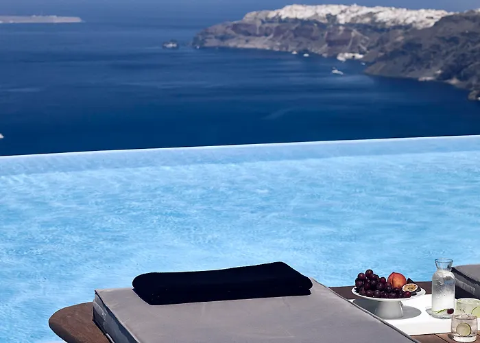 カーボ タグー サントリーニ ホテル 5*