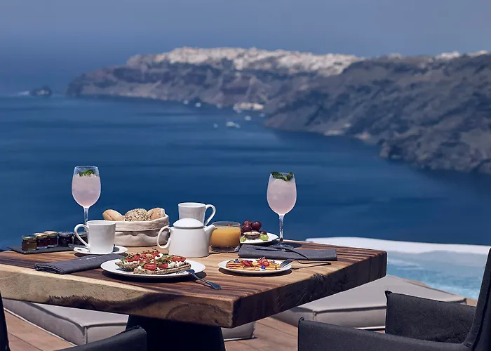 ホテル カーボ タグー サントリーニ