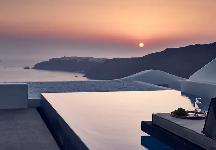 ホテル カーボ タグー サントリーニ イメロヴィグリ