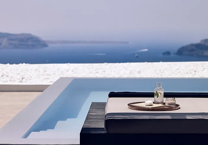 Cavo Tagoo Imerovigli