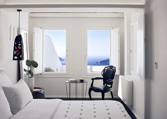 Cavo Tagoo Santorini Hotel