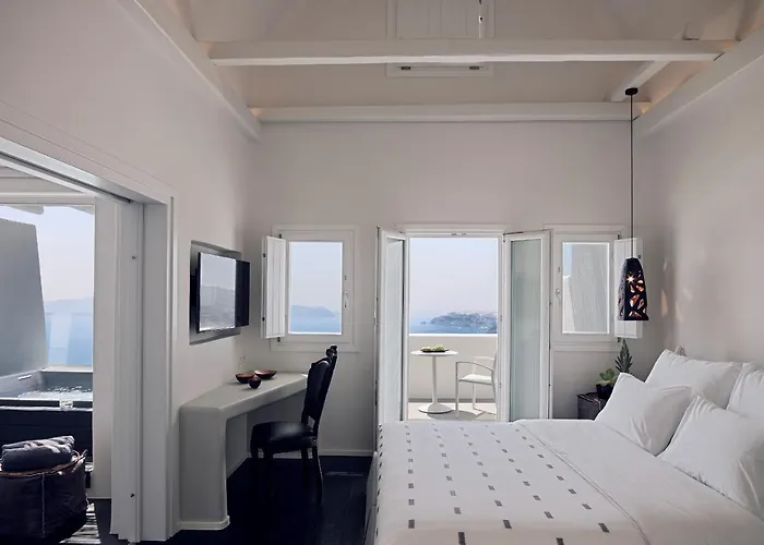 Cavo Tagoo Santorini